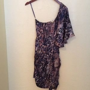 One shoulder leopard print dress